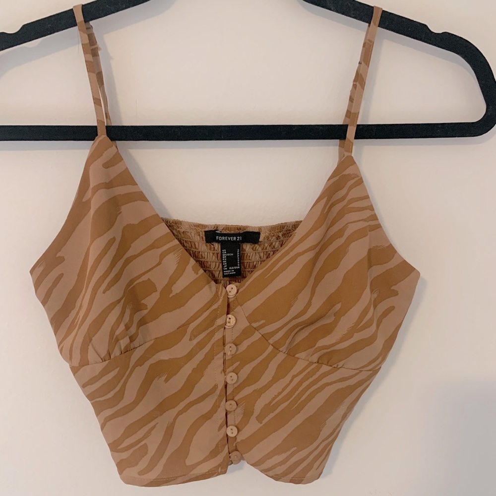 crop top